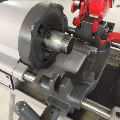 m&aacute;y tiện ren ống z1t-r2