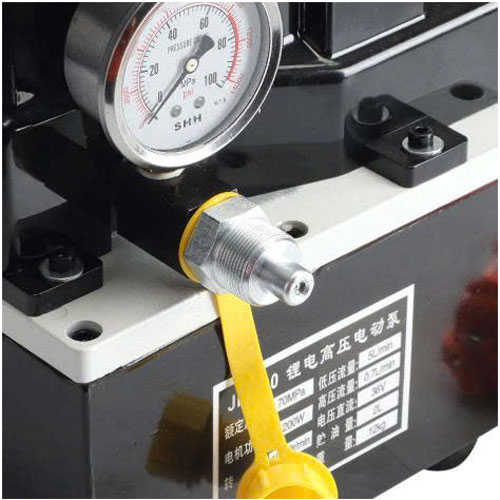 máy bơm điện thủy lực qq-700